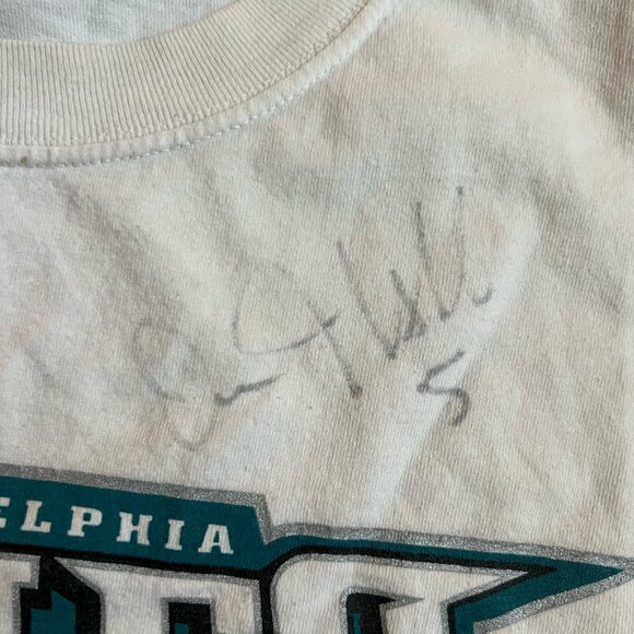 Y2K NFL Philadelphia Eagles Signed T-Shirt White Logo Gildan Size XL - Picture 3 of 6